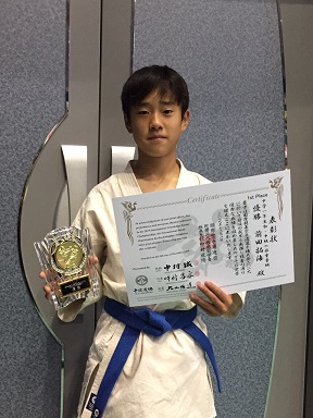 優勝　前田拓海