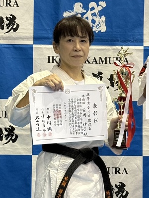 準優勝 安岡律子